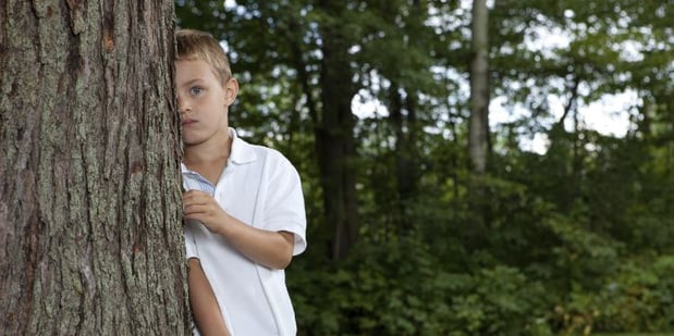 bambino isolato a causa del mutismo selettivo