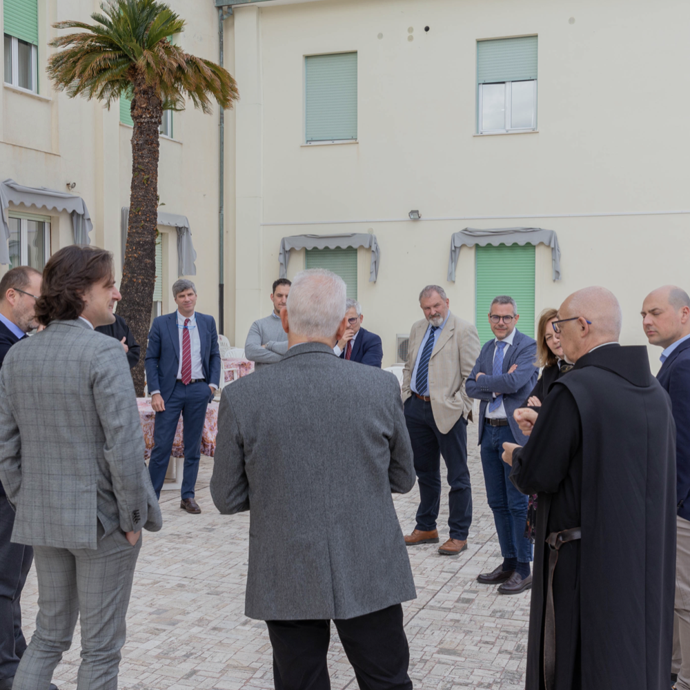 Padri capitolari e Collaboratori laici